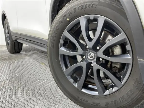 Nissan X-Trail 2.0 20S V Selection 2-row 4WD — photo 8