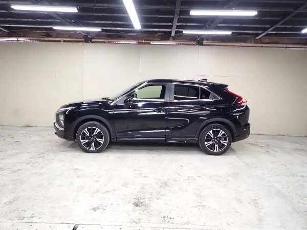 2024 Mitsubishi Eclipse Cross — photo 2