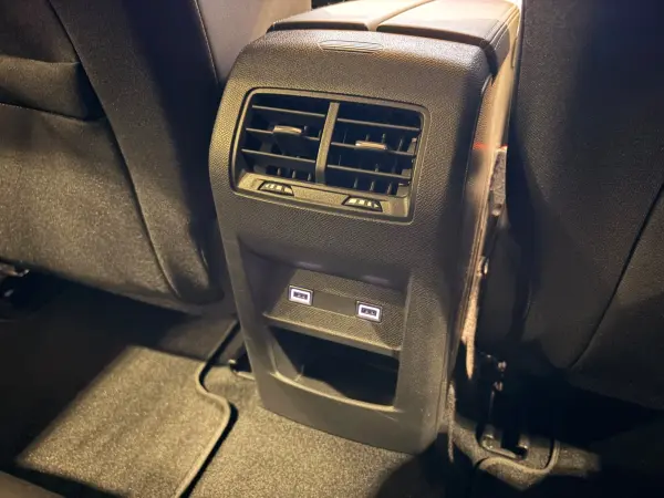 Peugeot 308 Allure — photo 9