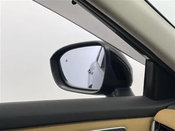 Nissan X-Trail 1.5 G e-4ORCE 4WD Sunroof ProPilot Genuine 12.3-inch Navi Around View Monitor BSI HUD ETC2.0 Front/Rear Dashcam Black Leather Intelligent Mirror Seat Heater Wireless Charging Roof Rails (Diamond Black Pearl) — photo 8