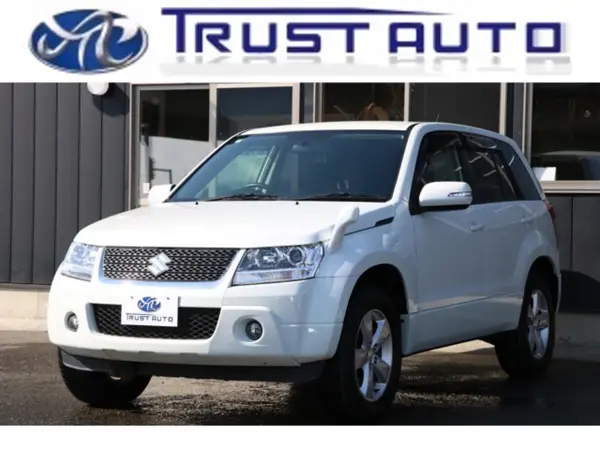 Suzuki Escudo 2.4 XG 4WD 5MT Smart Key HID Headlight Seat Heater Rear Tire Original CD Original Aluminum Original Floor Mat (Pearl White)