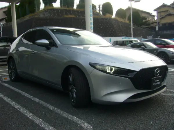 Mazda MAZDA3 Fastback 2.0 20S L Package — photo 8