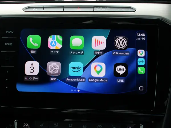 Volkswagen Passat Variant TDI Elegance Line Diesel Turbo Non-Smoking Car Discover Package TV Rear View Camera ACC Side Assist Lane Change Assist LED Headlights Alcantara & Leather Seats Seat Heater Power Tailgate ETC2.0 (Pyrite Silver Metallic) — photo 7