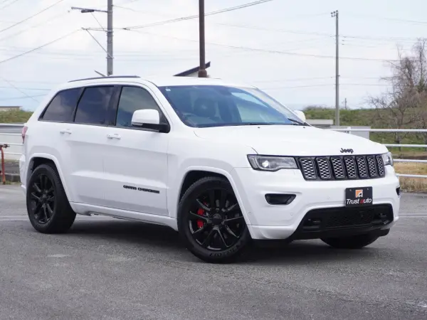 2018 Jeep Grand Cherokee — photo 3 | Tuminion Kenya