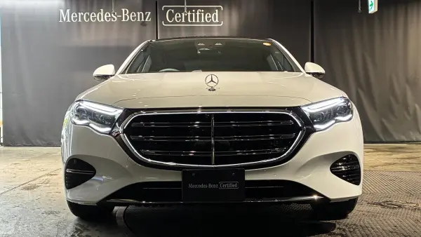 Mercedes-Benz E-Class E300 Exclusive (ISG) MP202601 Opalescent White Demo Car Non-Smoking Digital Interior Package Leather Exclusive Package Rear Axle Steering Head-Up Display Panorama Burmester (Opalescent White) — photo 8