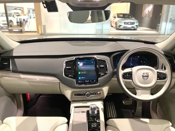 2024 Volvo Xc90 — photo 2