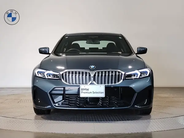 2024 Bmw 3 Series — photo 2