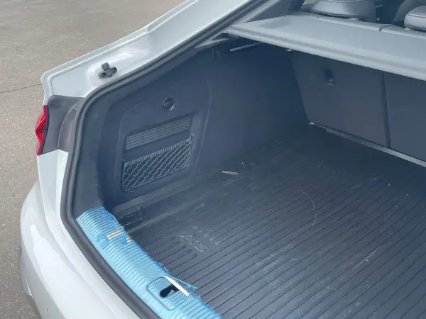 Audi A5 Sportback 45 TFSI Quattro S Line 4WD with Bang & Olufsen Sound, TV Tuner, Matrix LED Headlights (White) — photo 8