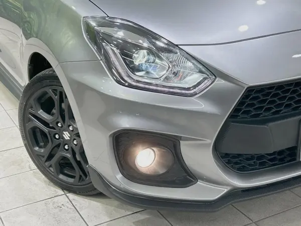 Suzuki Swift Sport 1.4 — photo 8