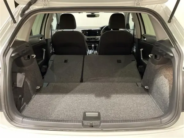 2019 Volkswagen Polo — photo 3