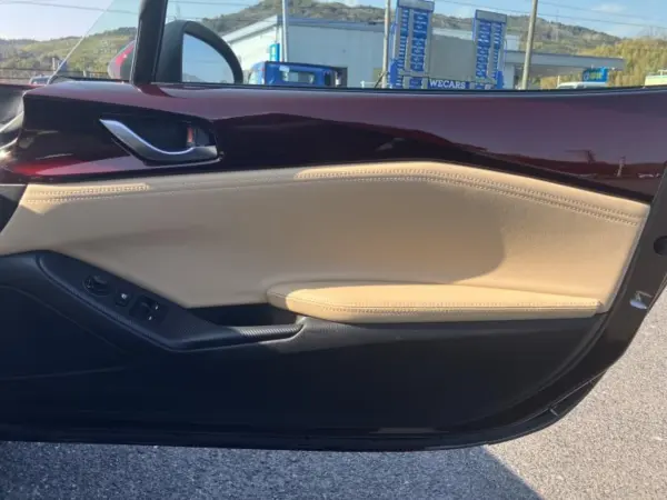 2025 Mazda Roadster — photo 9 | Tuminion Kenya