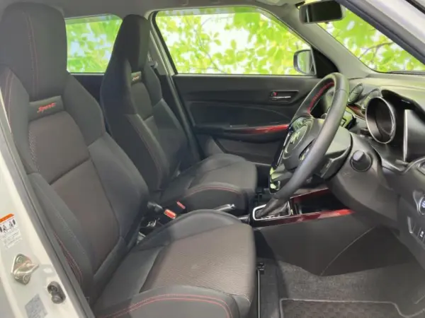 Suzuki Swift Sport 1.4 — photo 7