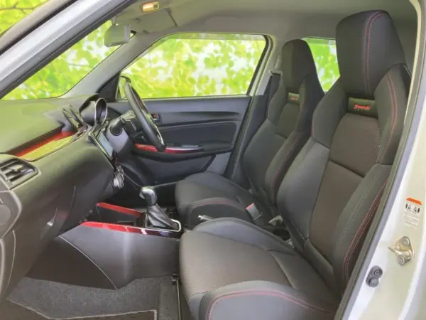 Suzuki Swift Sport 1.4 — photo 9