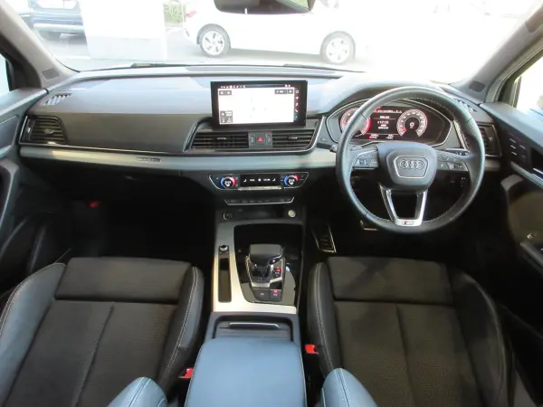 Audi Q5 40 TDI Quattro S Line Diesel Turbo 4WD — photo 7