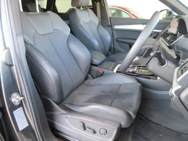 Audi Q5 40 TDI Quattro S Line Diesel Turbo 4WD — photo 8