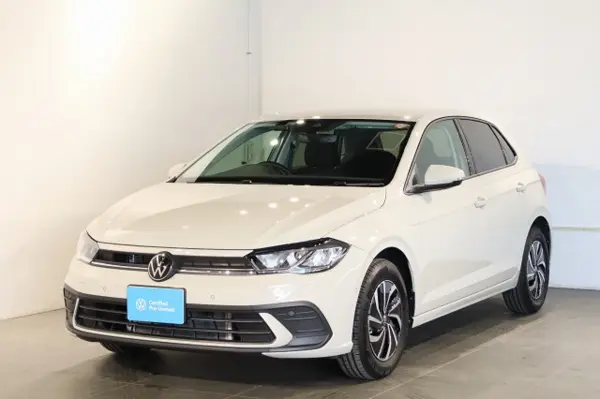 2025 Volkswagen Polo — photo 2