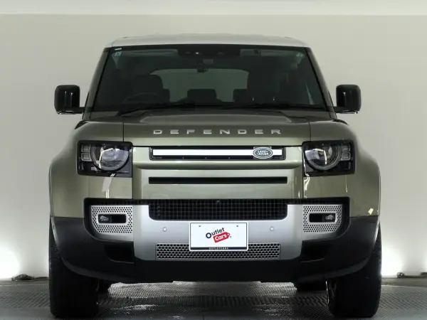 2021 Landrover Defender — photo 2