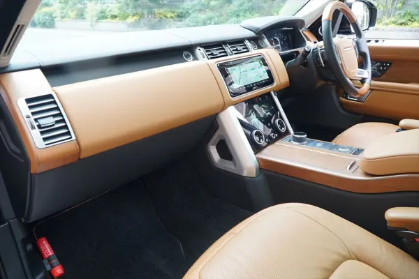 Land Rover Range Rover Autobiography (Gasoline 525PS) 4WD Santorini Black Tan Leather Black Exterior Pack Driver Pro Pack Genuine 22AW Front/Rear Drive Recorder Panoramic Roof Meridian Sound Seat Heater Seat Cooler 4WD Dealer Car (Santorini Black Metallic) — photo 9