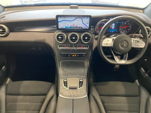 2021 Mercedes-benz Glc — photo 2