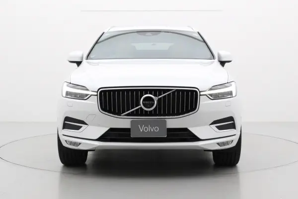 2020 Volvo Xc60 — photo 2