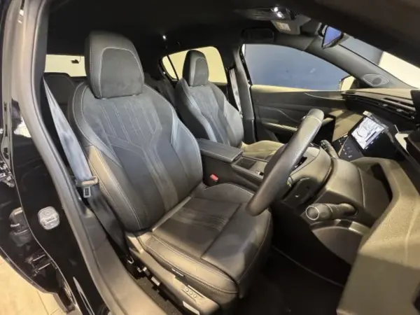 2025 Peugeot 308 — photo 8 | Tuminion Kenya