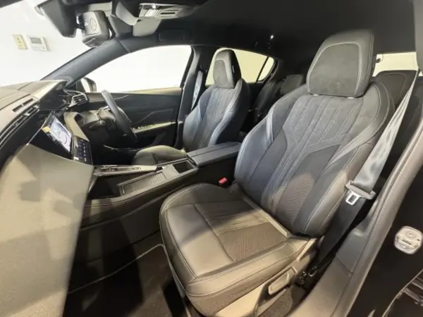 2025 Peugeot 308 — photo 9 | Tuminion Kenya