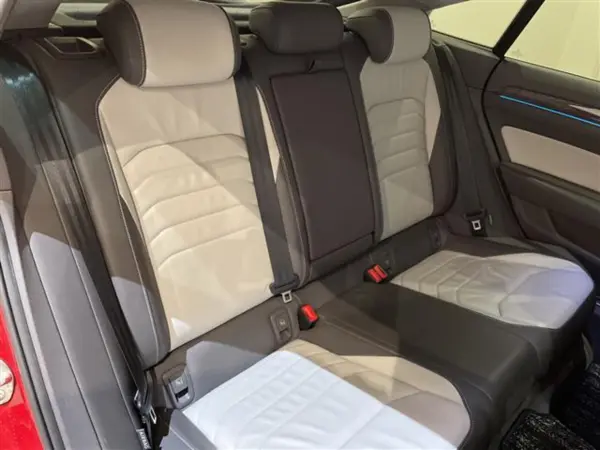 Volkswagen Arteon TSI 4Motion Elegance 4WD Luxury Package Panoramic Sliding Roof Premium Sound System DYNAUDIO Head-Up Display SSD Navigation All-In Safety Apple CarPlay ETC (Chili Red Metallic) — photo 7