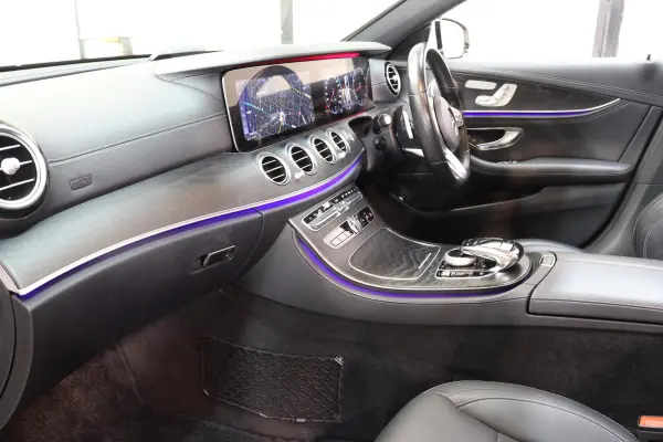 2020 Mercedes Amg Gle — photo 2