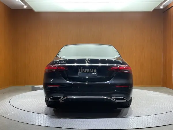 Mercedes-Benz E-Class E220d Sport (ISG) Diesel Turbo AMG Line Intelligent Package Exclusive Package Black Leather Seats HUD ACC Burmester Sound Navigation TV 360° Power Seats Front/Rear Seat Heaters Power Trunk High Beam Assist Radar Safety Package Dashcam (Obsidian Black) — photo 9