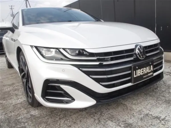 Volkswagen Arteon TSI 4Motion R-Line Advance 4WD Front Assist Side Assist Lane Assist Adaptive Cruise Genuine Navi Full-Seg TV All-Around Camera Park Assist Black Leather Seats Power Seats Seat Heaters DSRC Front/Rear Dashcam Head-Up Display D (Pearl) — photo 9