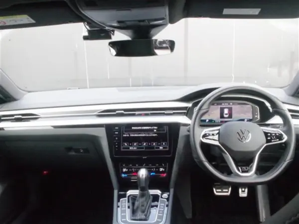 2022 Volkswagen Arteon — photo 2