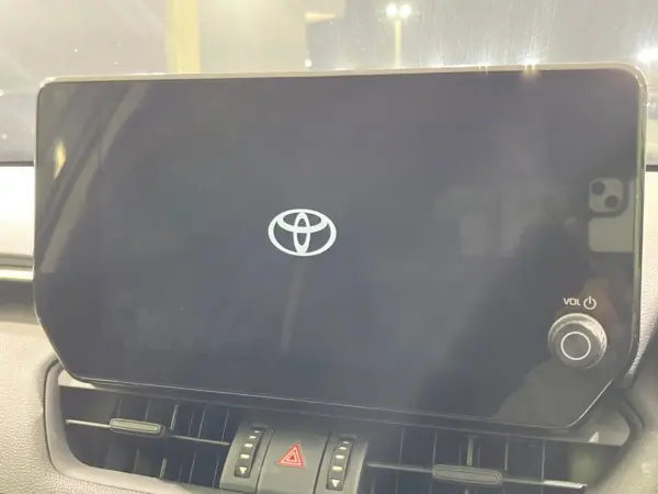 2023 Toyota  Rav4 — photo 3
