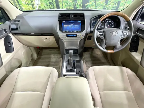 2023 Toyota Landcruiser Prado — photo 2