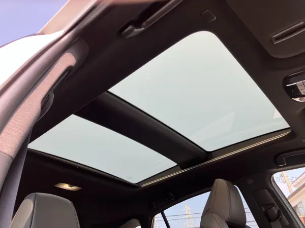 2024 Toyota Harrier — photo 2