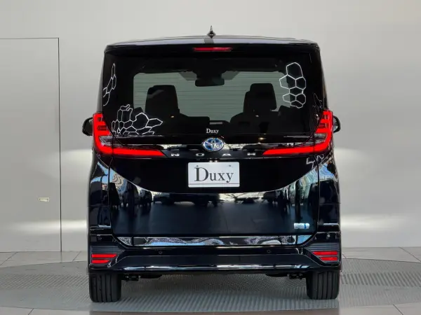 2025 Toyota Noah — photo 3