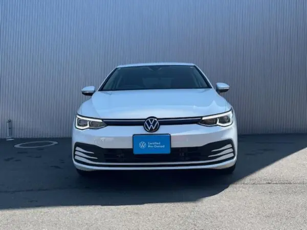 2023 Volkswagen Golf — photo 3