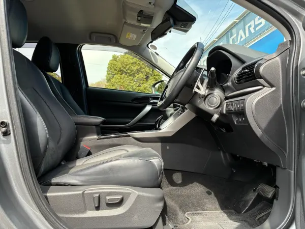 2020 Mitsubishi Eclipse Cross — photo 3