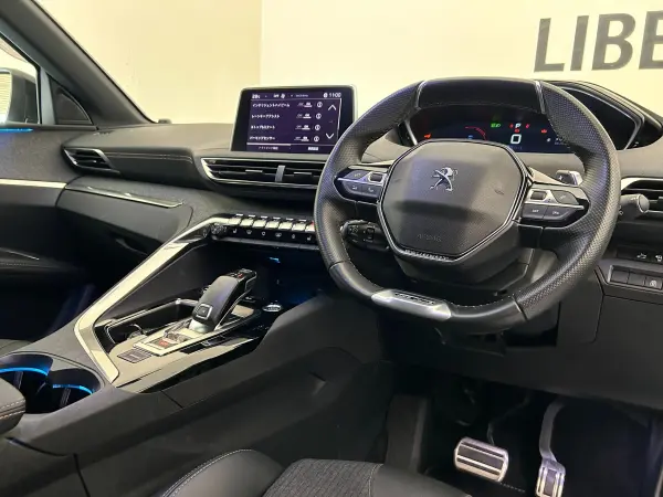 Peugeot 5008 GT Line BlueHDi Diesel Turbo Panoramic Sunroof (White) — photo 7