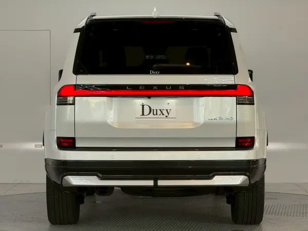 2025 Lexus Gx — photo 3