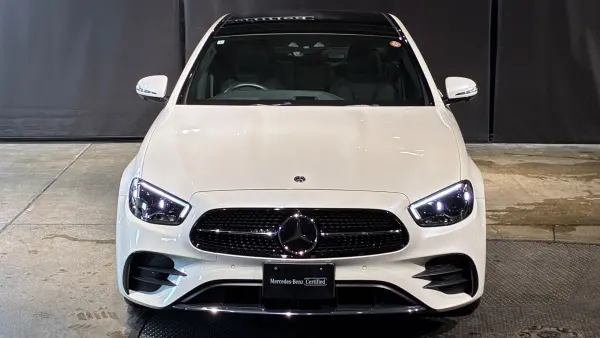 Mercedes-Benz E-Class E220d Sport (with ISG) Diesel Turbo MP202302 Diamond White AMG Line Burmester Surround Apple CarPlay Air Balance Package 20-inch AW Panoramic Sliding Roof — photo 9