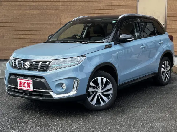 Suzuki Escudo 1.5 4WD with Aftermarket 10.1-inch Navigation, Rear Camera, Front Seat Heaters, HDMI, Half Leather Seats, ETC, Cruise Control, Full-Seg TV, LED Headlights, Bluetooth Audio, Genuine 17-inch Alloys, Non-Smoking Car — thumbnail 1