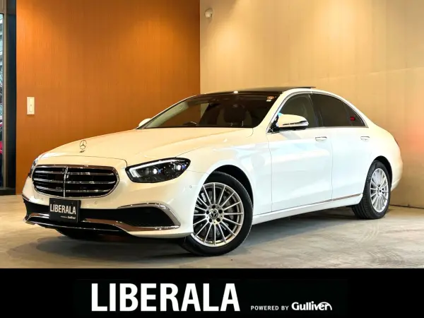Mercedes-Benz E-Class E450 4MATIC Exclusive (ISG Model) 4WD Exclusive Package Panoramic Sliding Roof Burmester Surround Sound Air Balance Package Energizing Package Radar Safety Package Head-Up Display AIR BODY CONTROL Suspension (Diamond White (799))