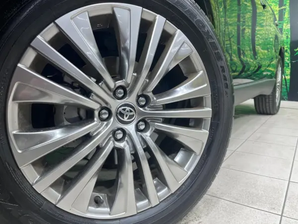 Toyota Harrier 2.0 Z Leather Package Non-Smoking Car Panoramic Roof JBL Sound Black Leather 12-inch Navigation Surround View Camera Full-Seg Digital Mirror Blind Spot Monitor Power Rear Gate Seat Ventilation LED Lights (Black) — photo 9