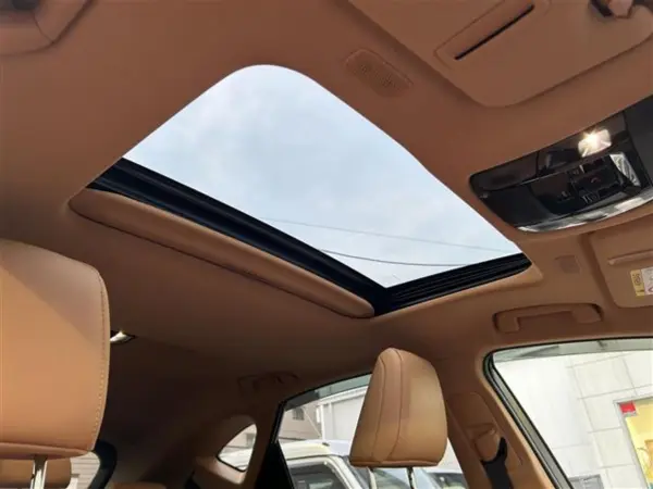 2022 Lexus Nx — photo 2