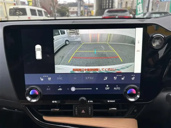 2022 Lexus Nx — photo 3