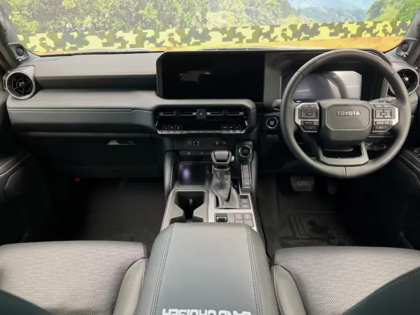 2025 Land Cruiser 250 — photo 2