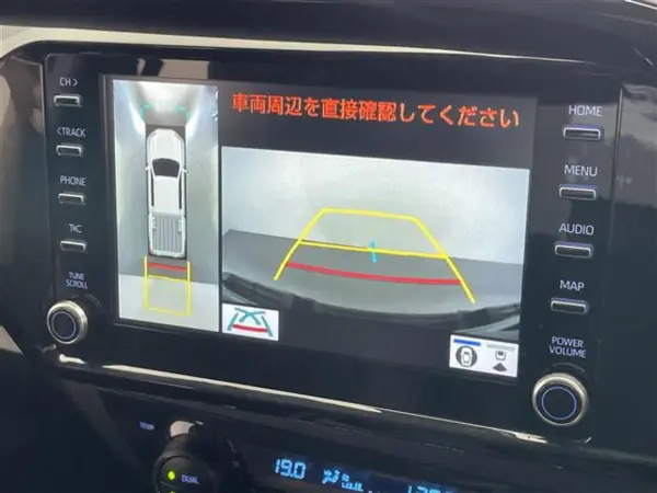 2023 Toyota Hilux — photo 3
