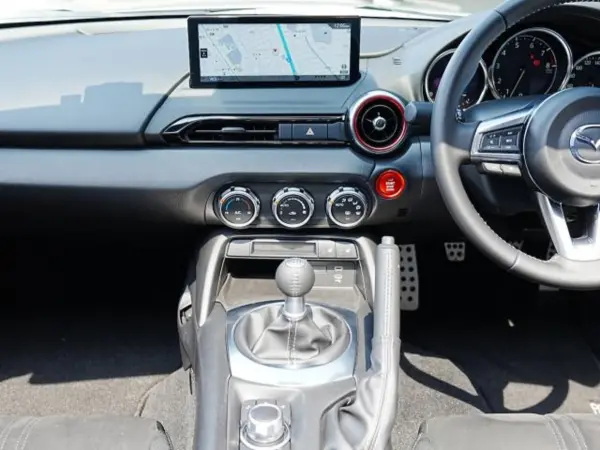 Mazda Roadster 1.5 S Special Package Mazda Certified Used Car (Gun Metallic) — photo 9