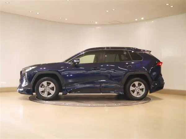 2024 Toyota  Rav4 — photo 2