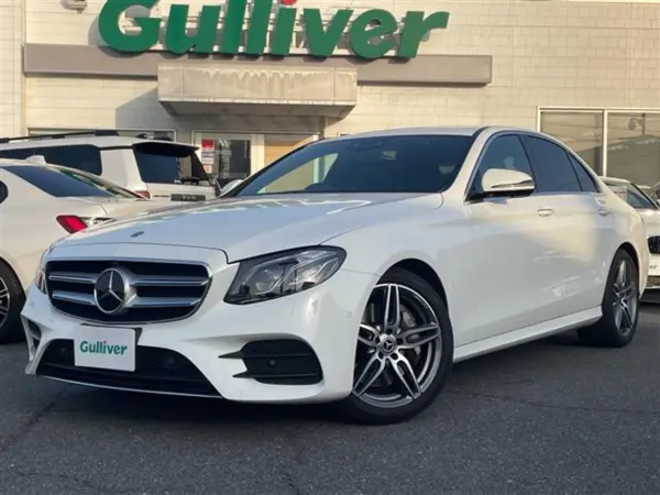 Mercedes-Benz E-Class E300 Avantgarde Sport — photo 9